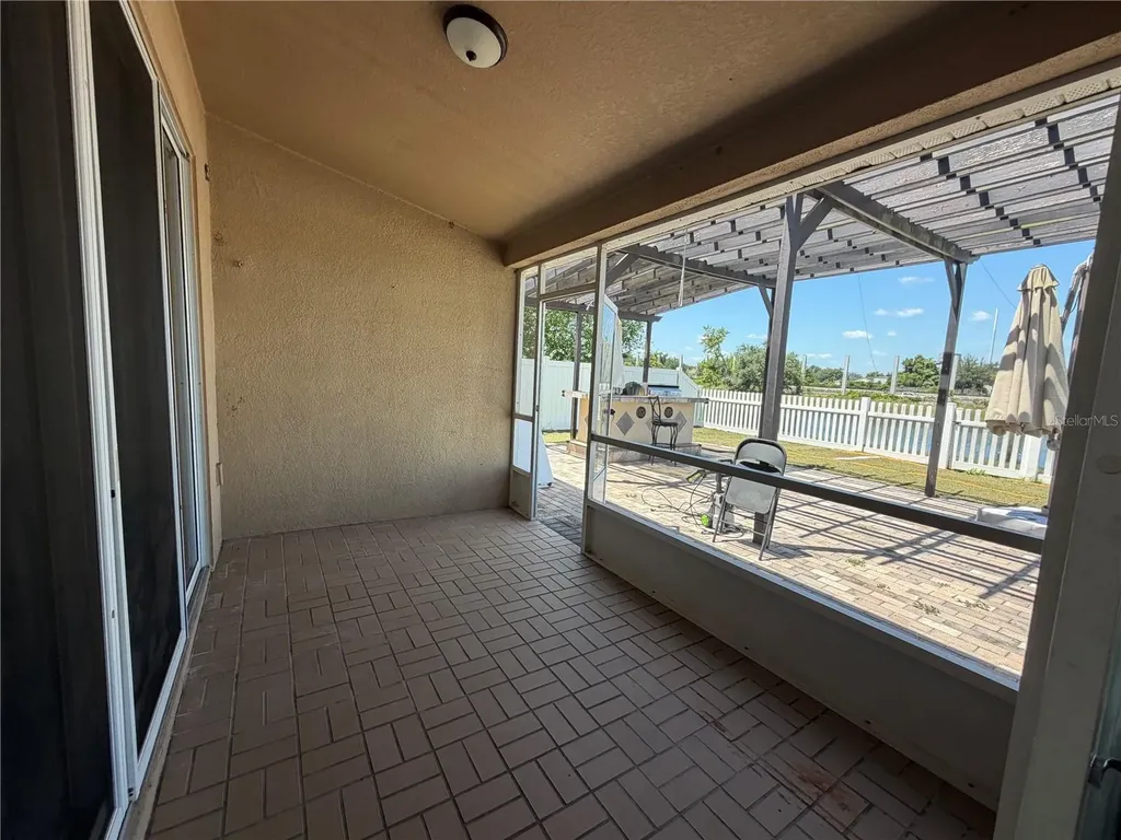 945 Tramells Trail Kissimmee FL 34744