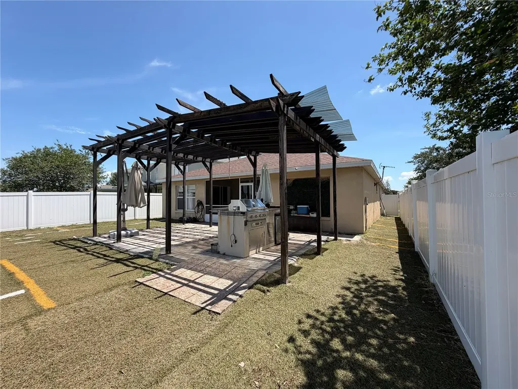 945 Tramells Trail Kissimmee FL 34744
