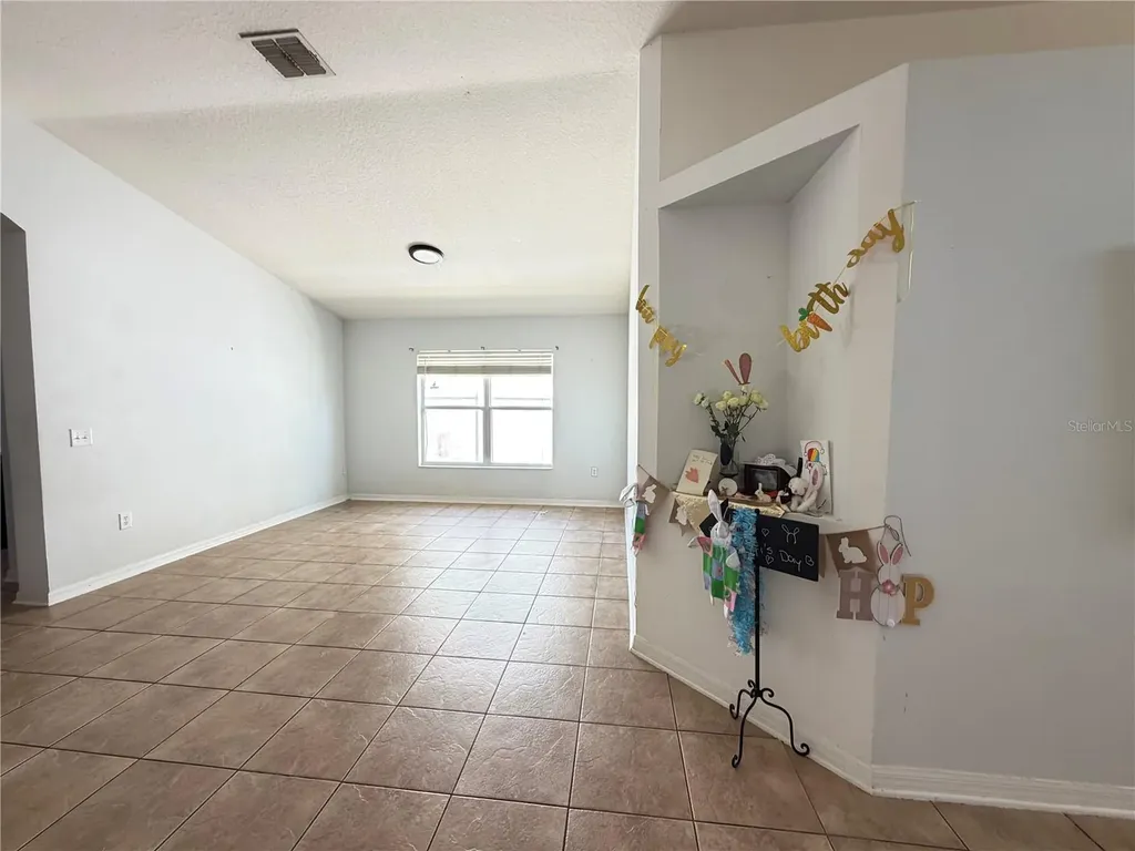 945 Tramells Trail Kissimmee FL 34744