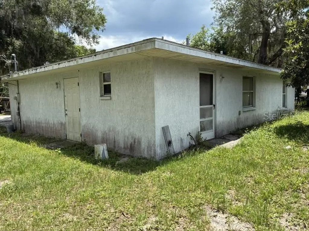 684 Glenhaven Avenue Pierson FL 32180