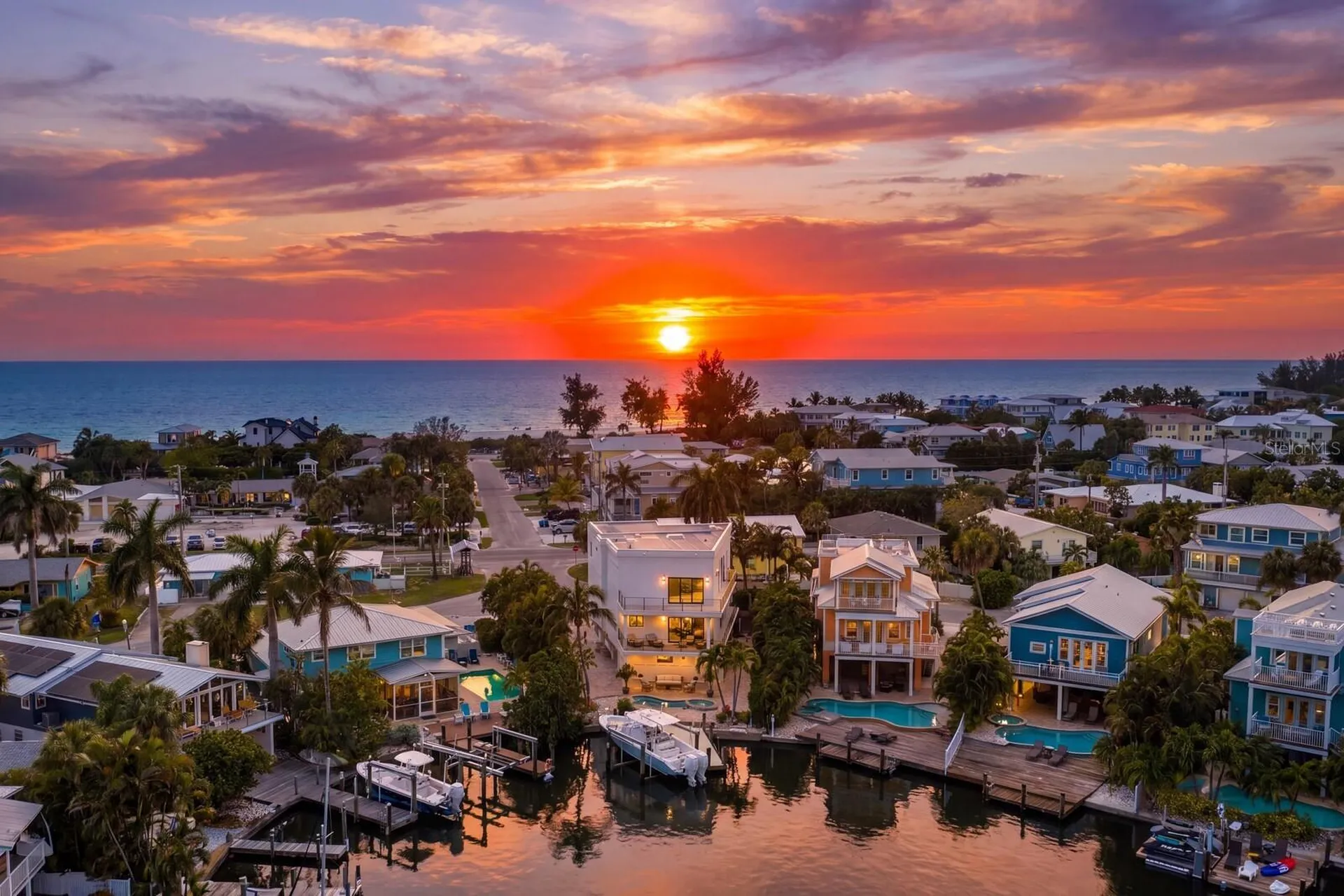 201 N Harbor Drive Holmes Beach FL 34217