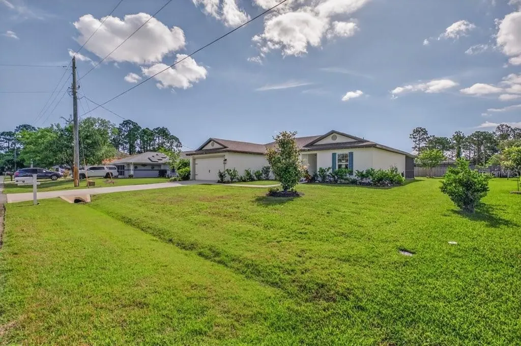 15 Princess Kathleen Lane Palm Coast FL 32164