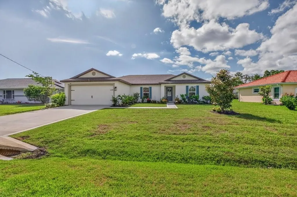15 Princess Kathleen Lane Palm Coast FL 32164