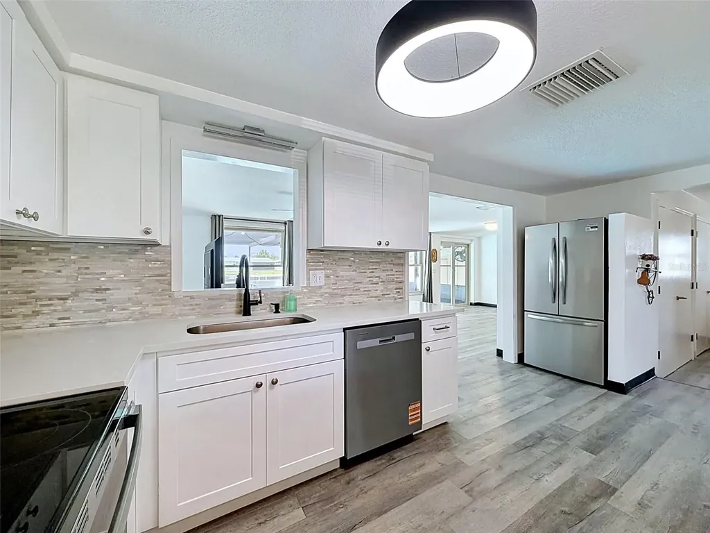 12735 1st Isle Hudson FL 34667