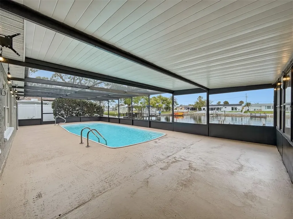 12735 1st Isle Hudson FL 34667