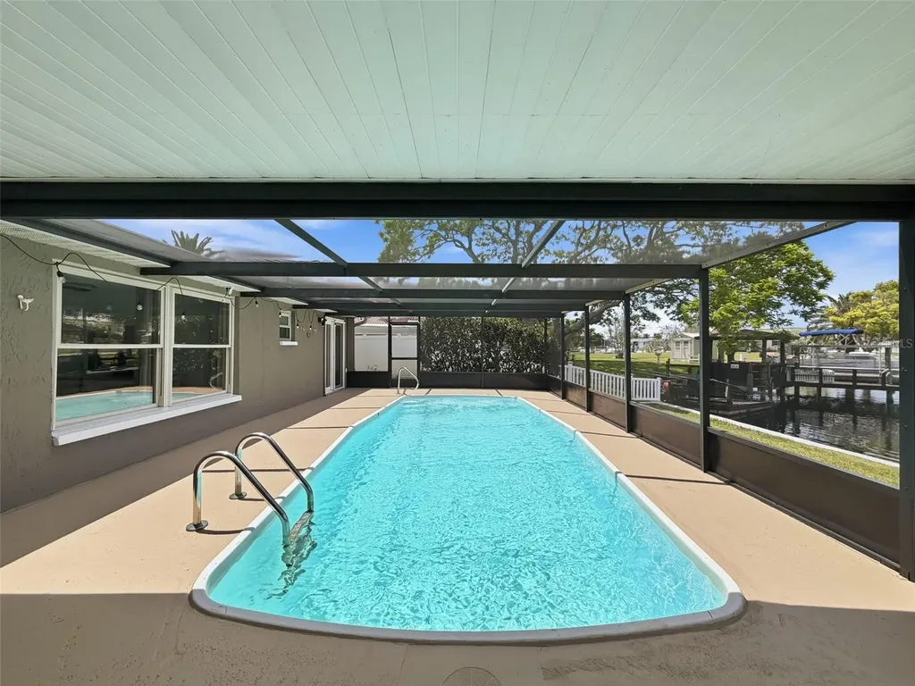 12735 1st Isle Hudson FL 34667
