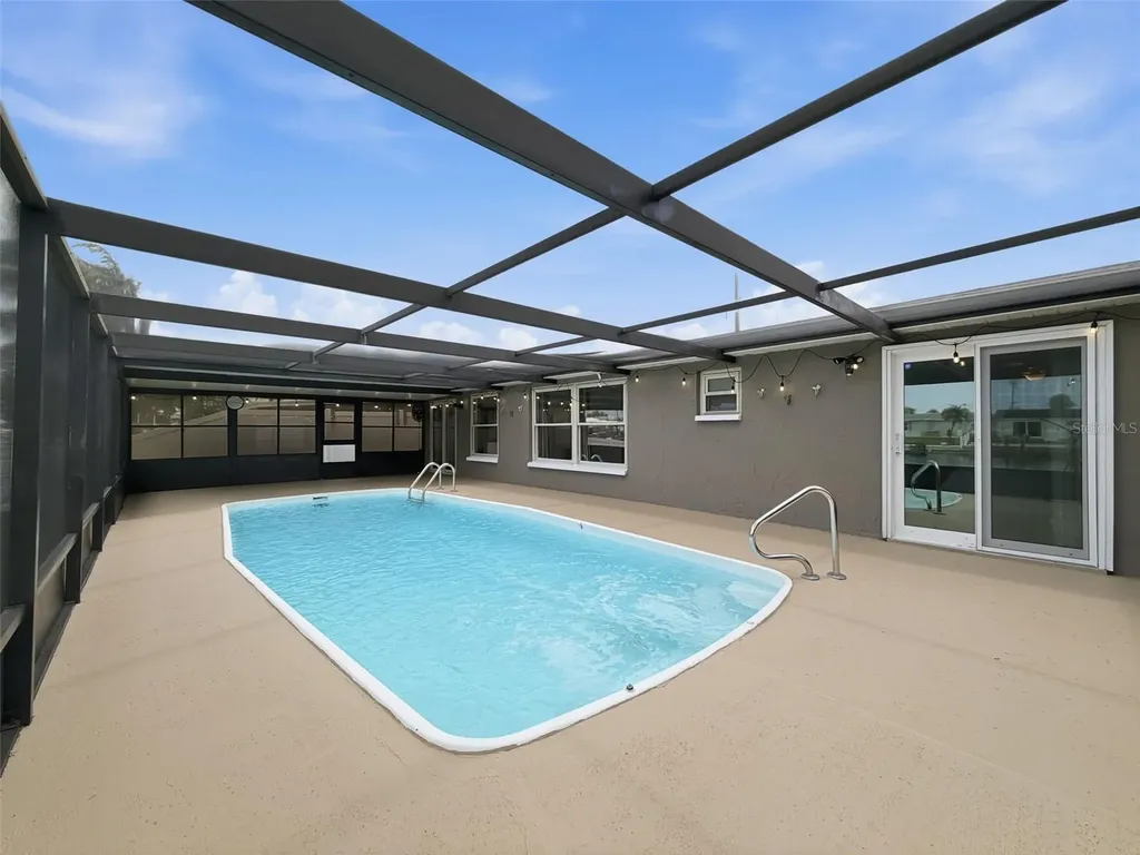 12735 1st Isle Hudson FL 34667