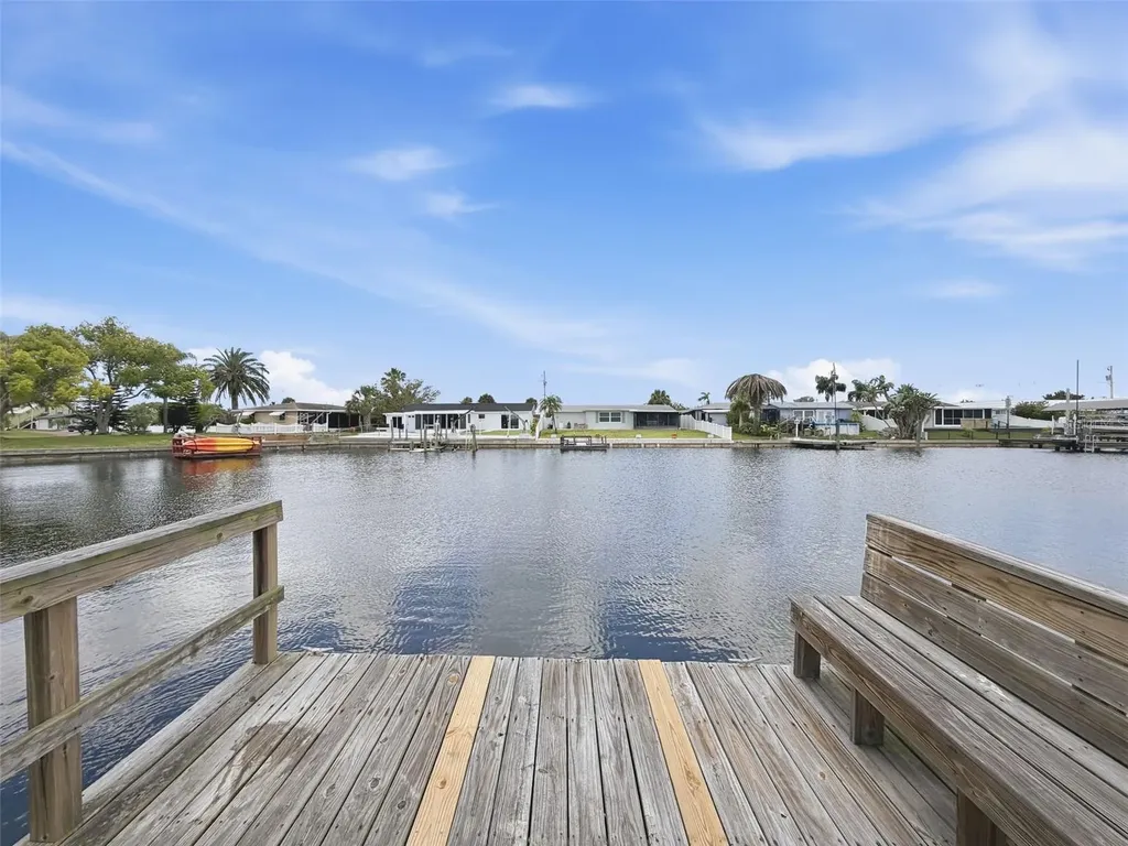 12735 1st Isle Hudson FL 34667