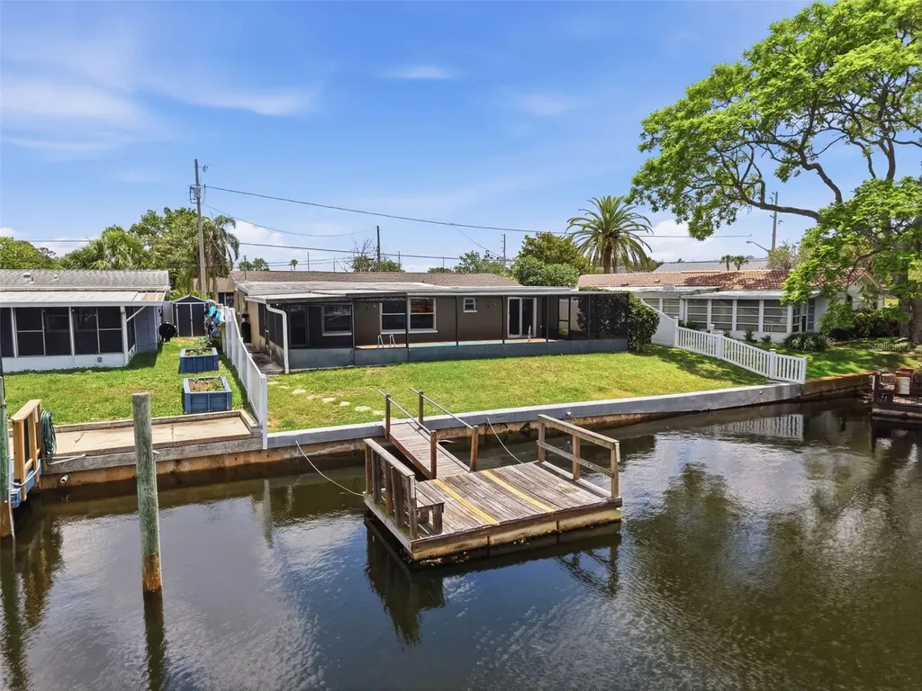 12735 1st Isle Hudson FL 34667