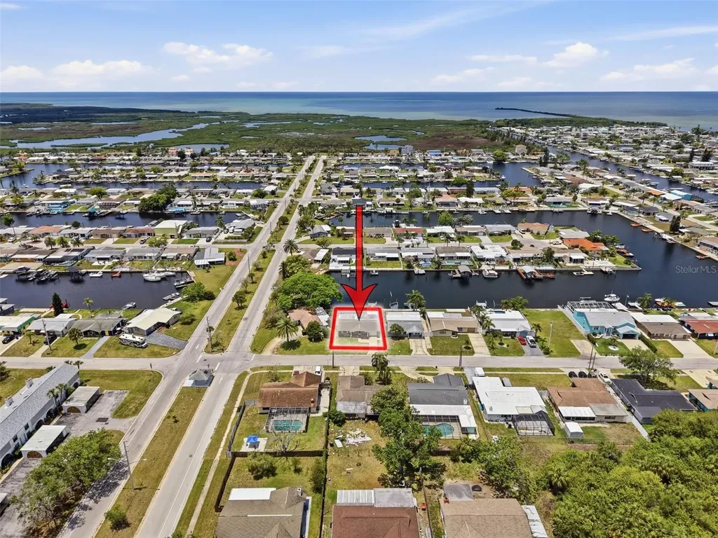 12735 1st Isle Hudson FL 34667