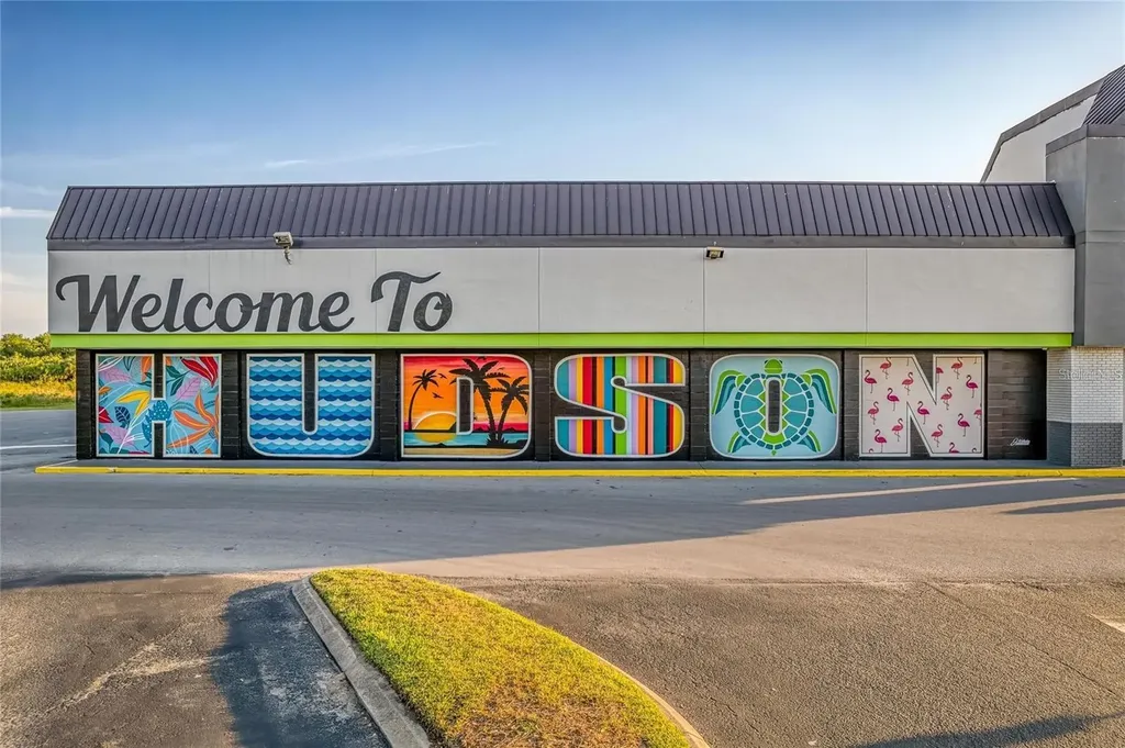 12735 1st Isle Hudson FL 34667