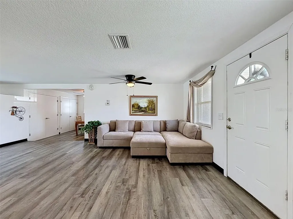 12735 1st Isle Hudson FL 34667