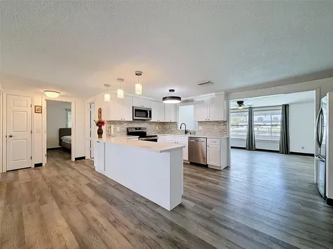 12735 1ST Isle Hudson FL 34667