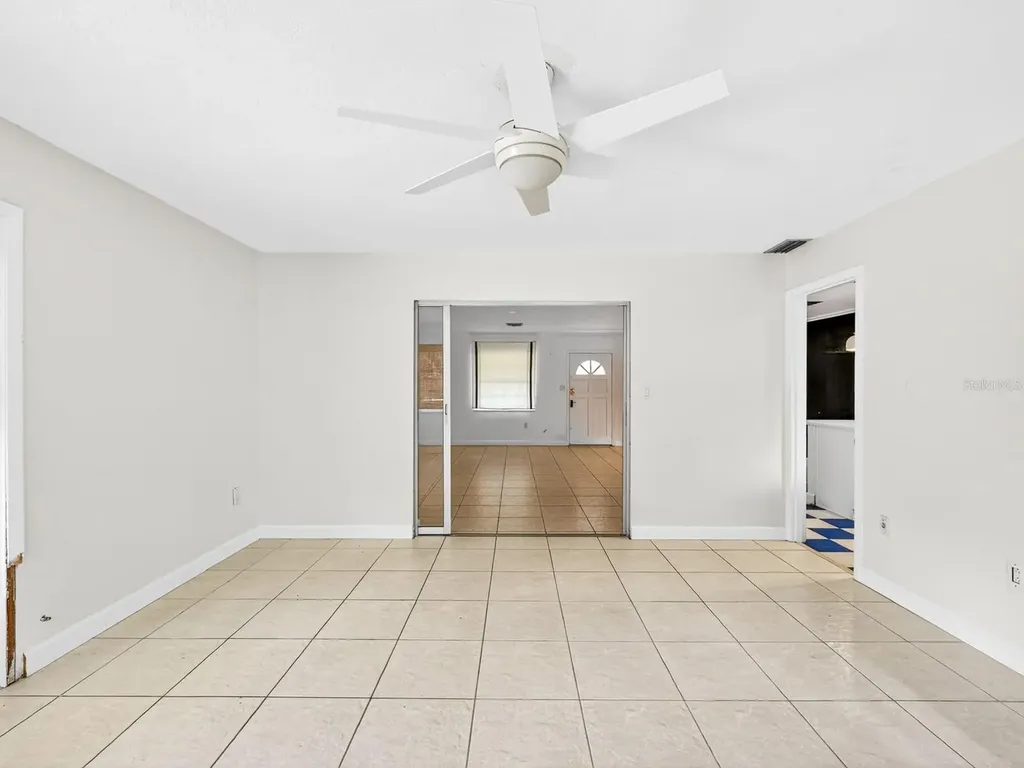 5927 Driftwood Avenue Sarasota FL 34231