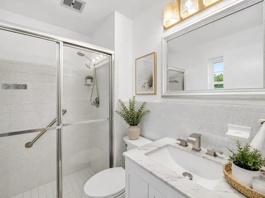 5927 Driftwood Avenue Sarasota FL 34231