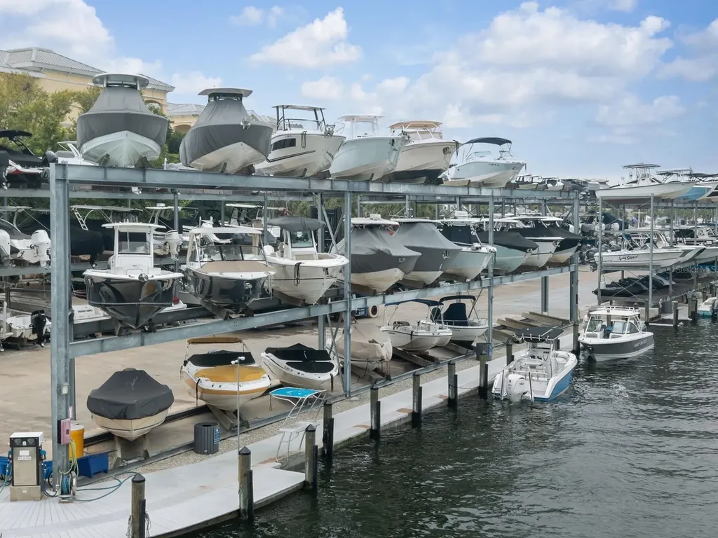 5927 Driftwood Avenue Sarasota FL 34231
