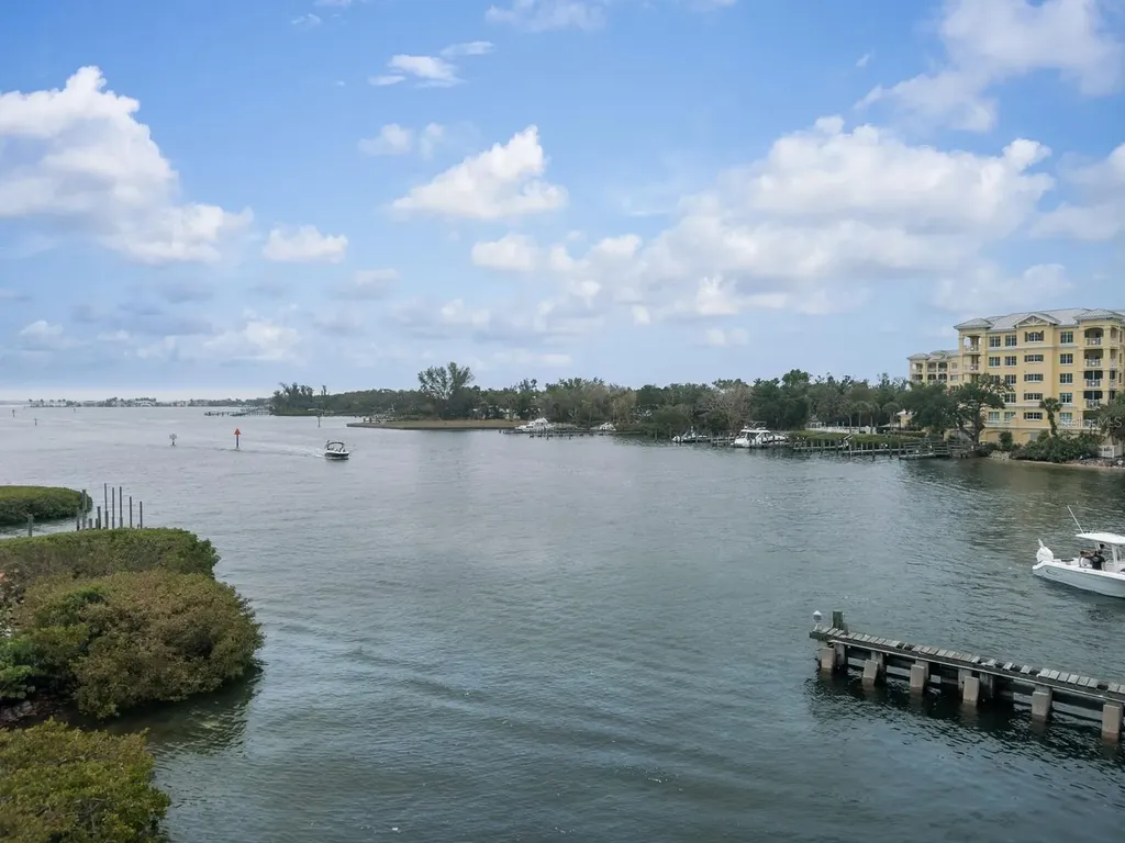 5927 Driftwood Avenue Sarasota FL 34231