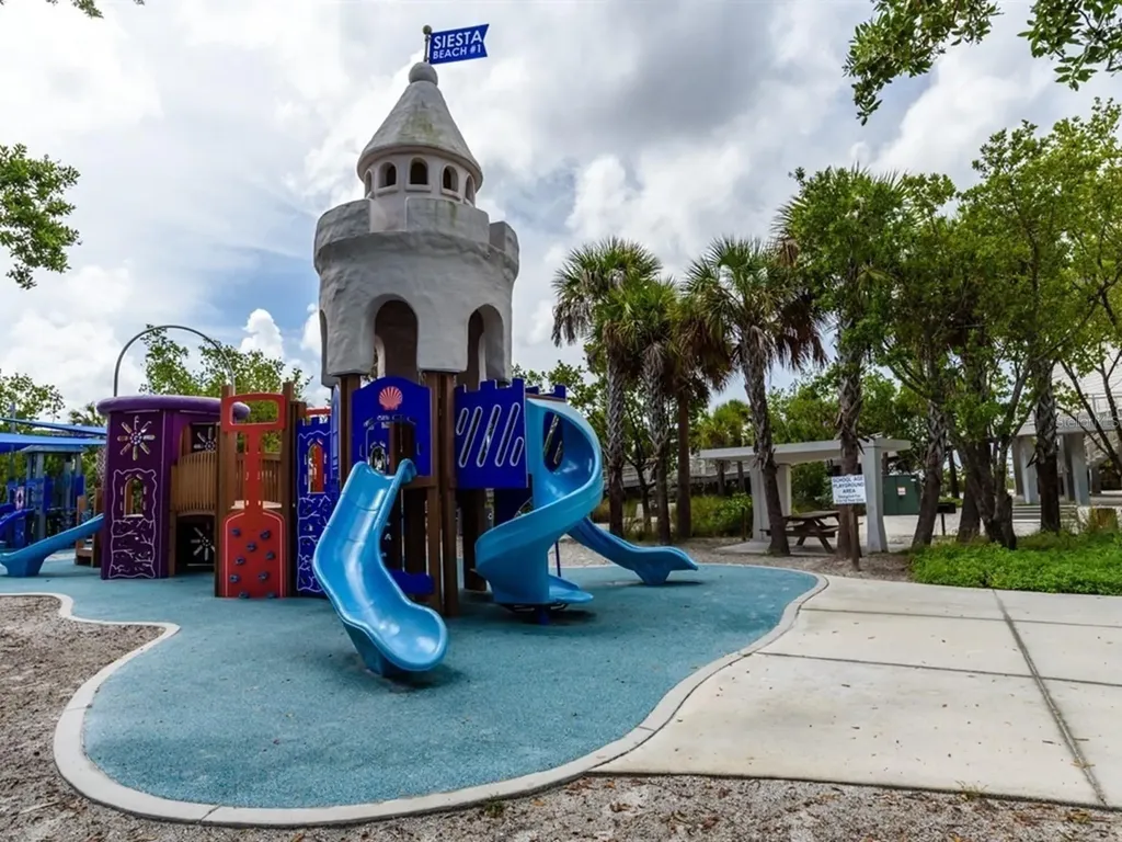 5927 Driftwood Avenue Sarasota FL 34231