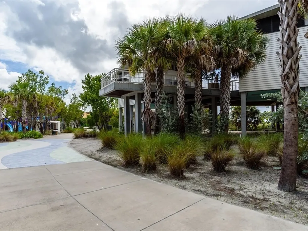 5927 Driftwood Avenue Sarasota FL 34231