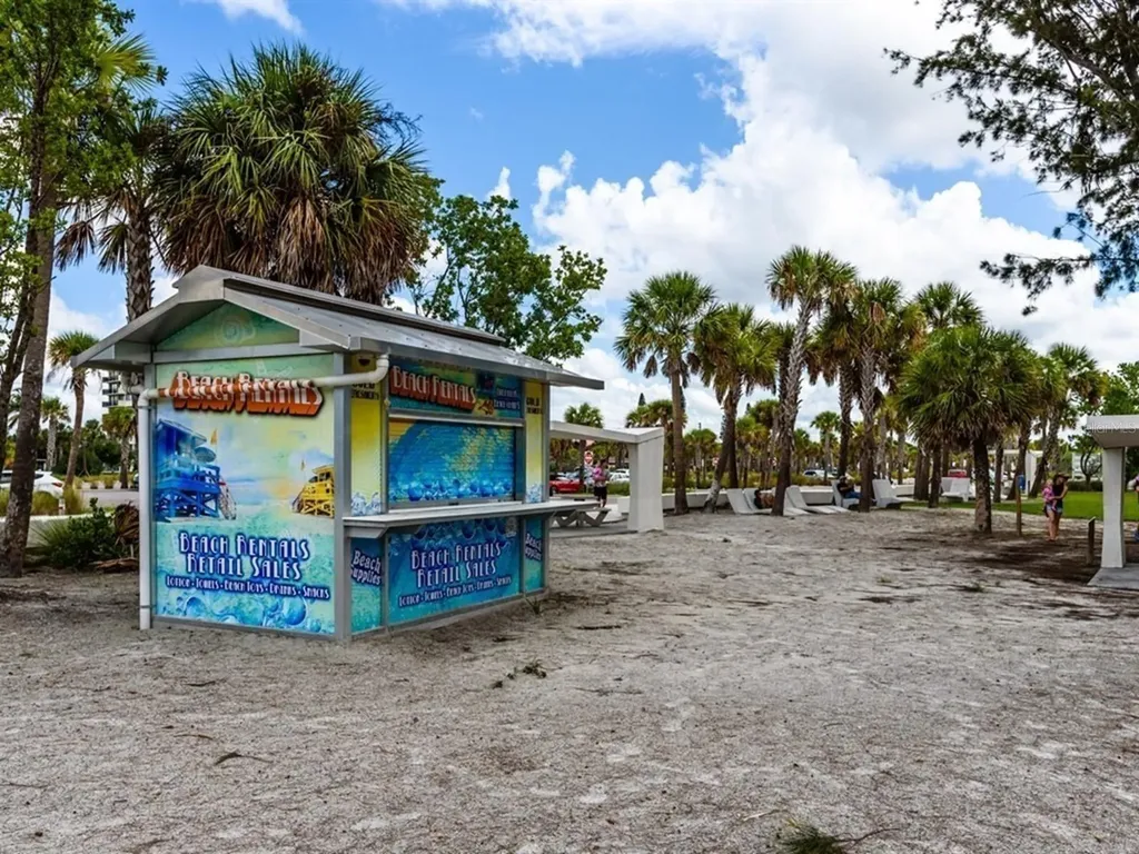 5927 Driftwood Avenue Sarasota FL 34231