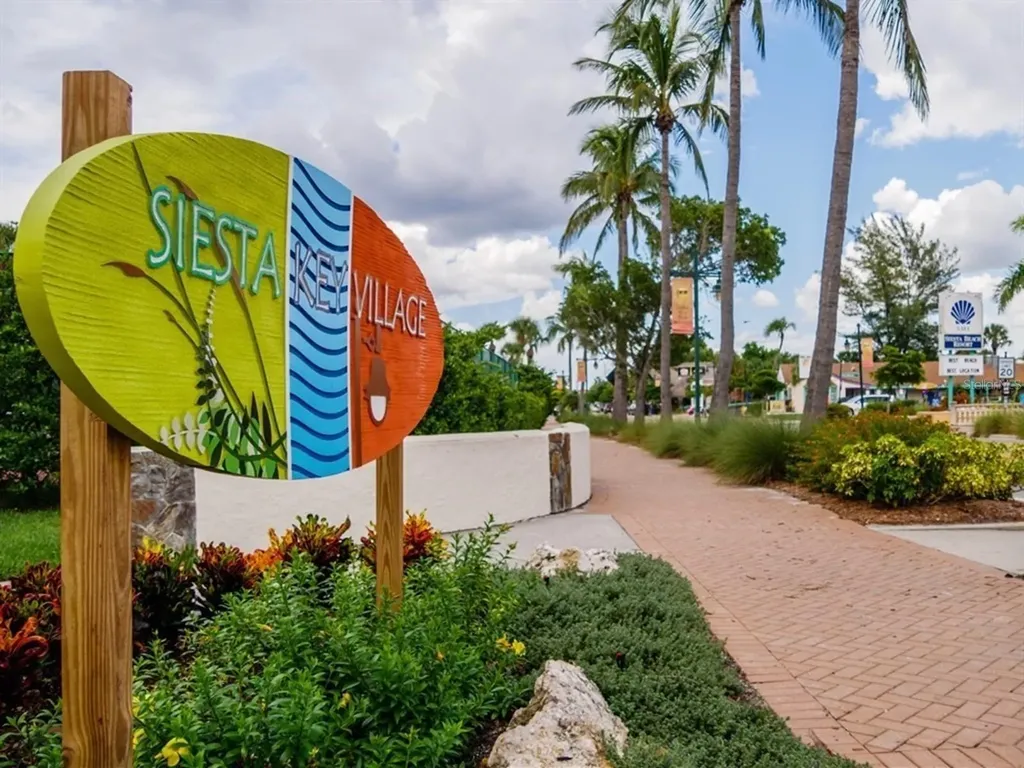 5927 Driftwood Avenue Sarasota FL 34231
