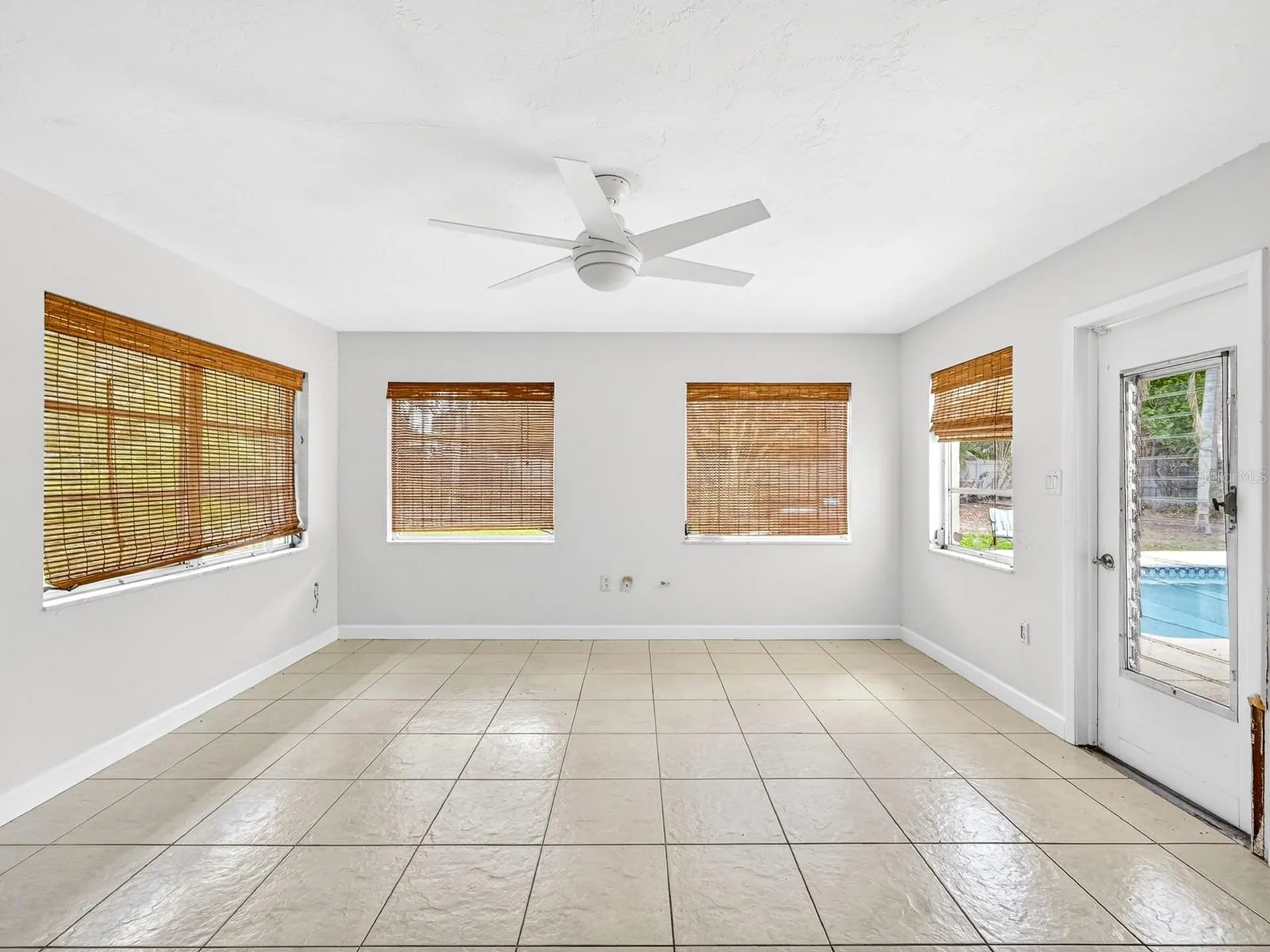 5927 Driftwood Avenue Sarasota FL 34231
