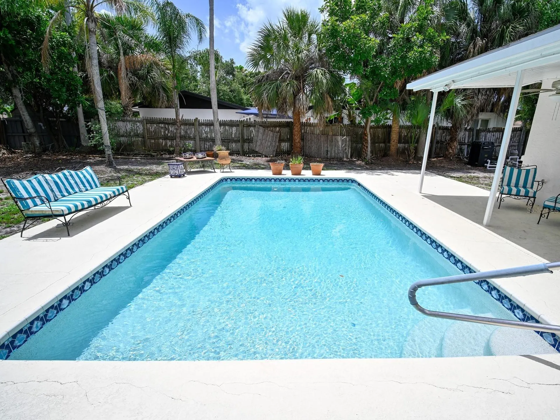 5927 Driftwood Avenue Sarasota FL 34231