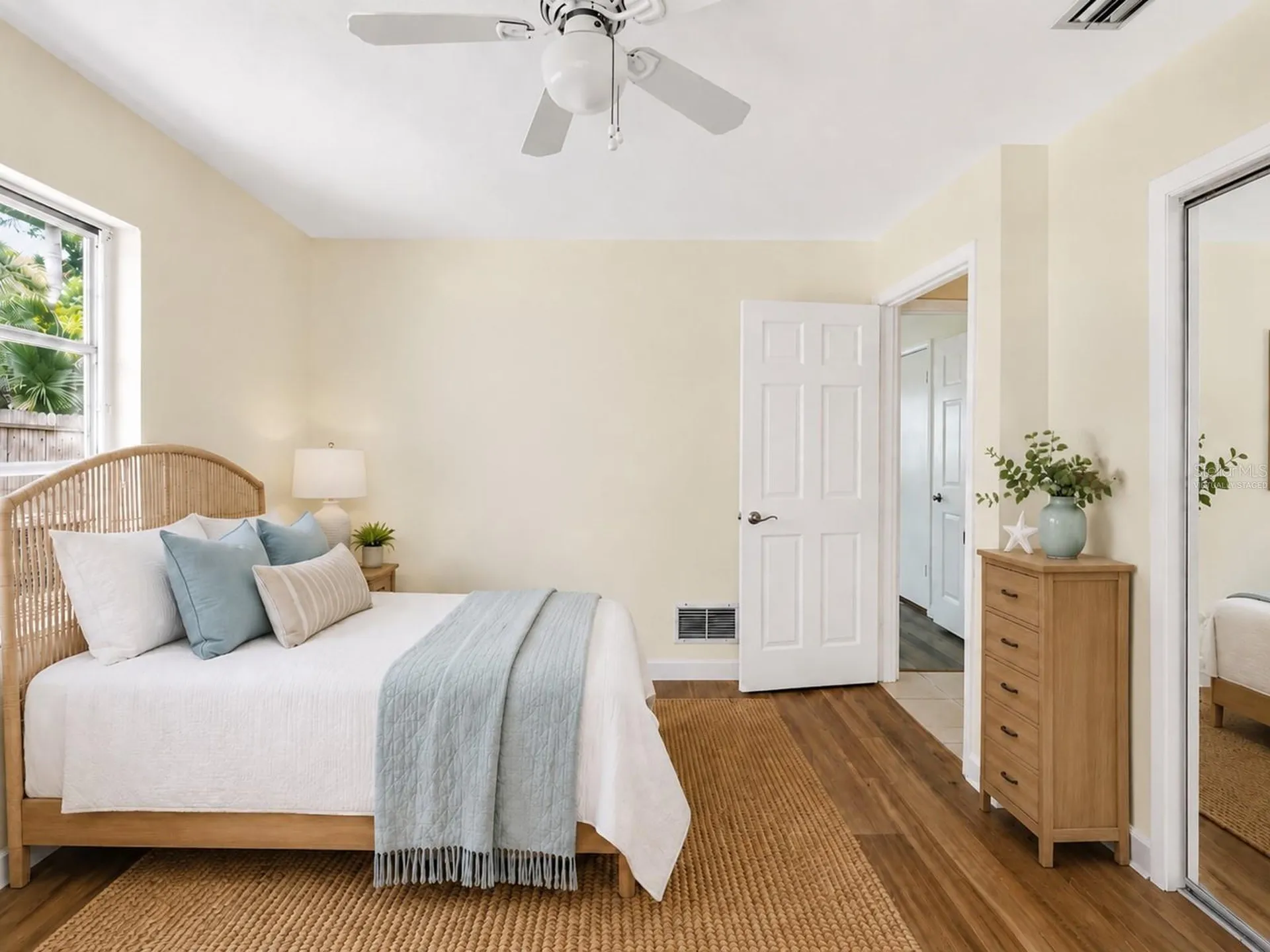 5927 Driftwood Avenue Sarasota FL 34231