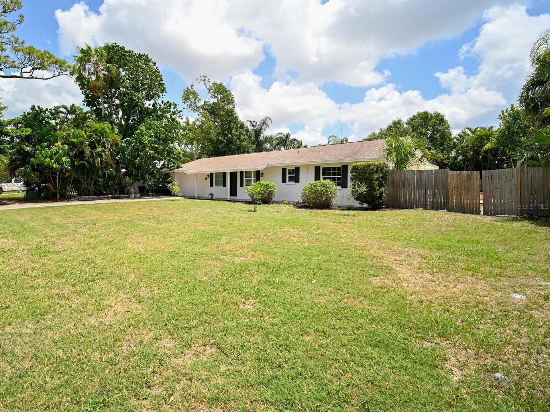 5927 Driftwood Avenue Sarasota FL 34231