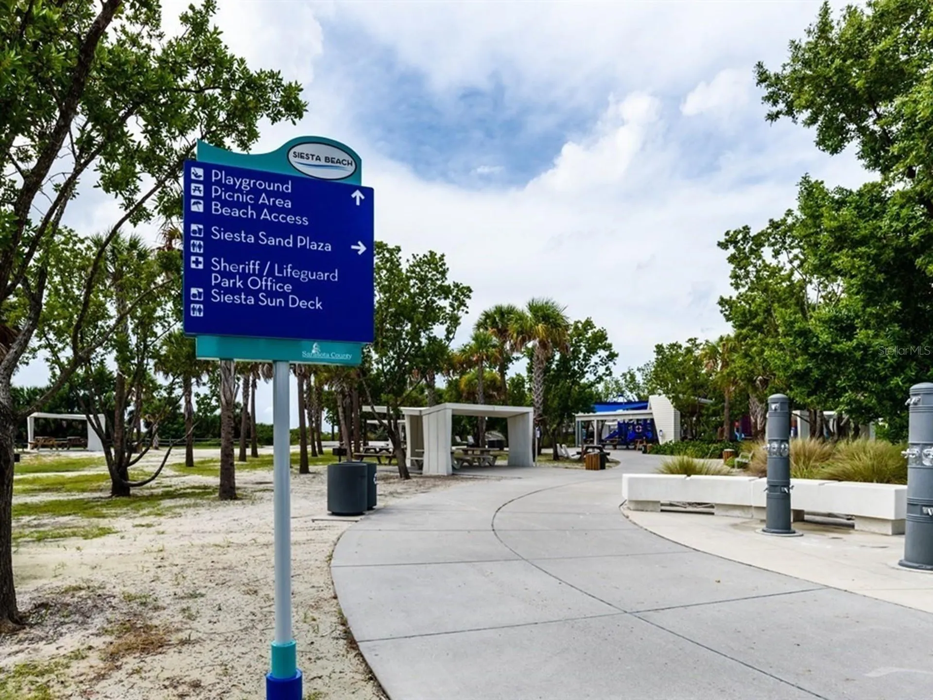 5927 Driftwood Avenue Sarasota FL 34231