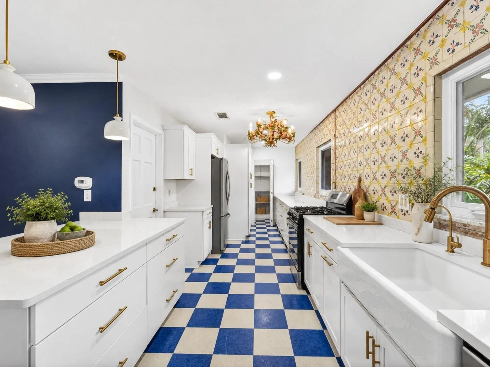 5927 Driftwood Avenue Sarasota FL 34231