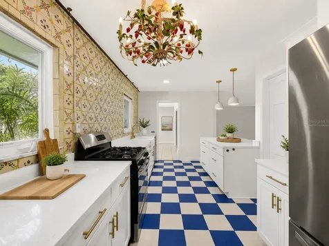 5927 Driftwood Avenue Sarasota FL 34231