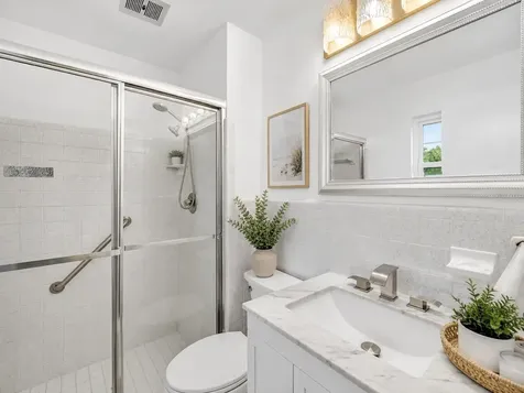 5927 Driftwood Avenue Sarasota FL 34231