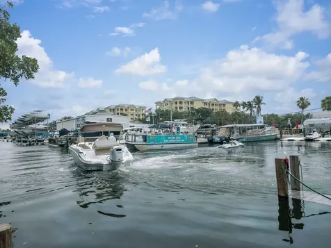5927 Driftwood Avenue Sarasota FL 34231