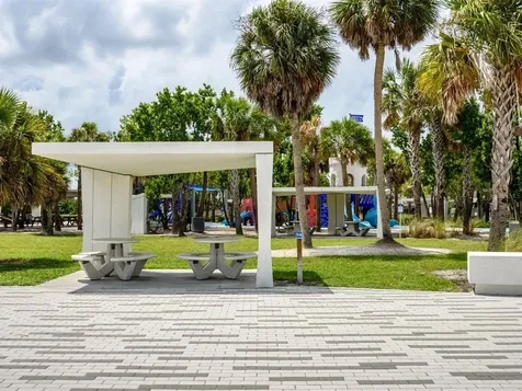 5927 Driftwood Avenue Sarasota FL 34231
