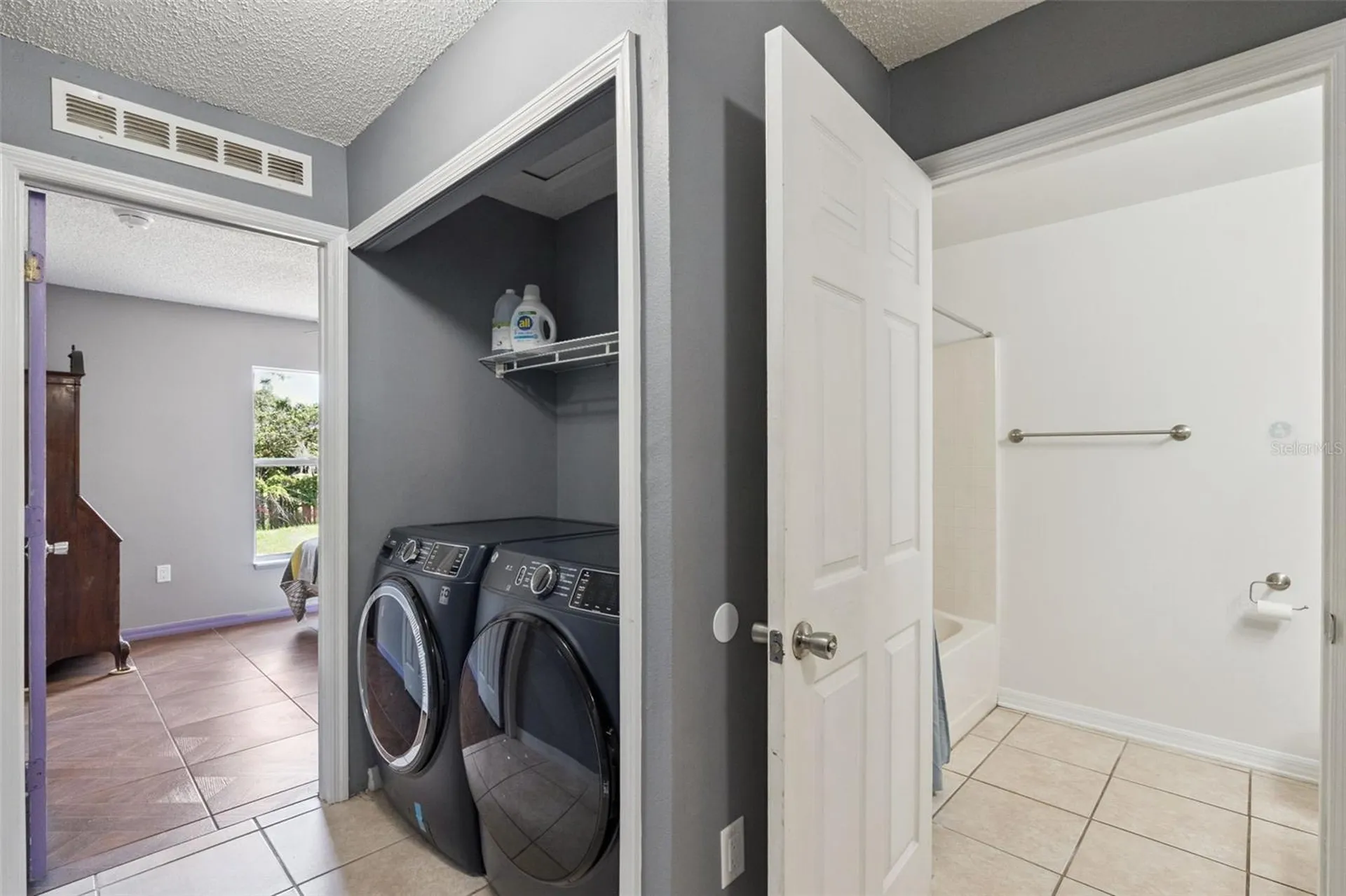 3076 Norlina Street Deltona FL 32738