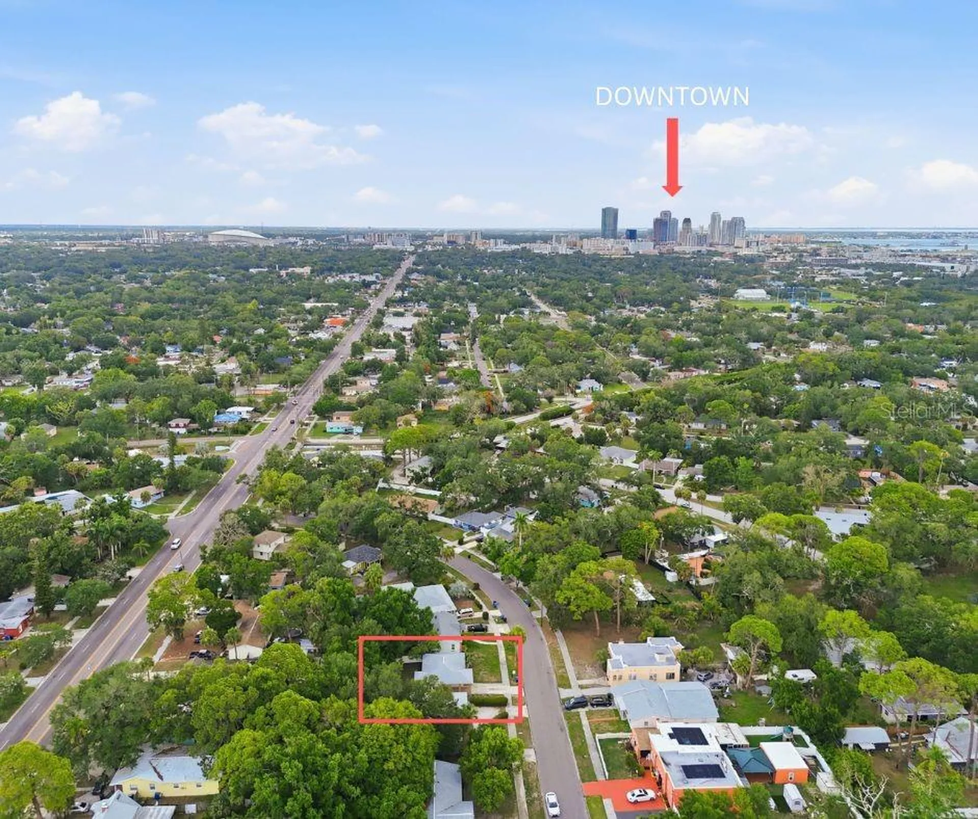 2855 Valencia Way S St Petersburg FL 33705