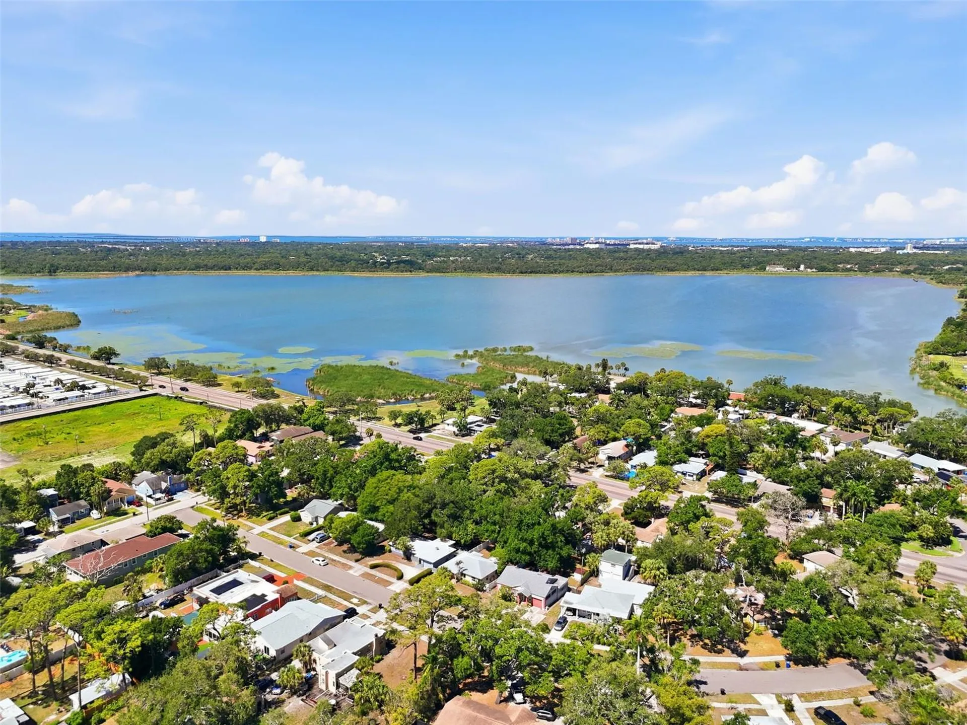 2855 Valencia Way S St Petersburg FL 33705