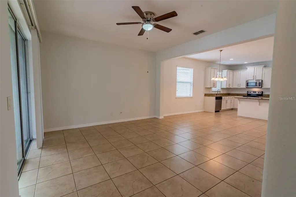 5278 Dove Tree Street Orlando FL 32811