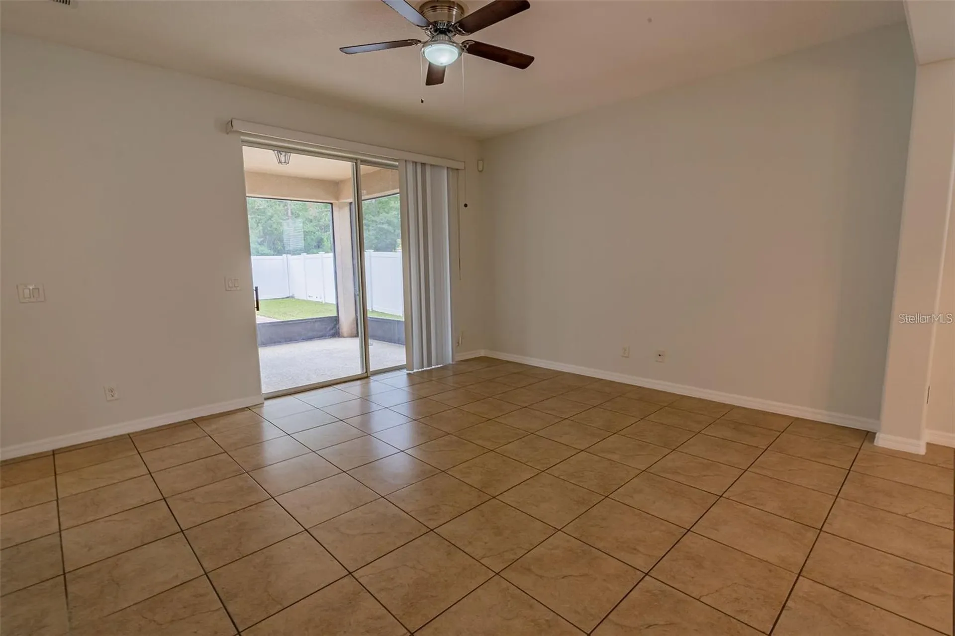 5278 Dove Tree Street Orlando FL 32811
