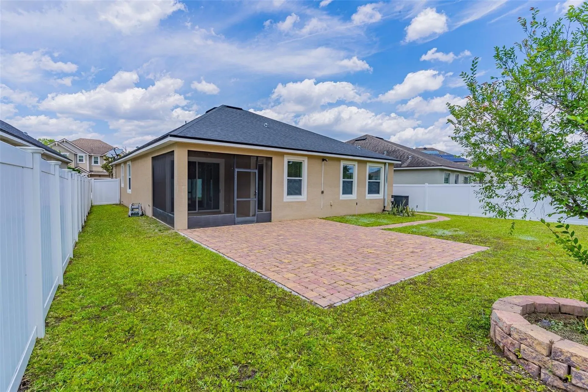 5278 Dove Tree Street Orlando FL 32811