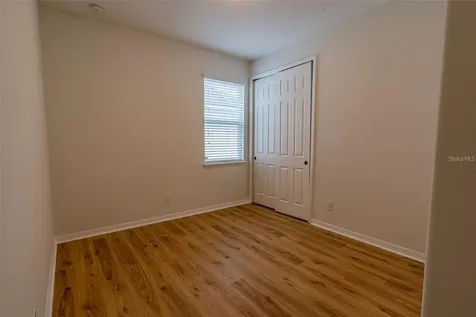 5278 Dove Tree Street Orlando FL 32811