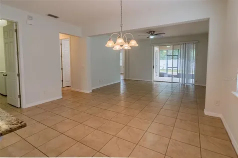 5278 Dove Tree Street Orlando FL 32811