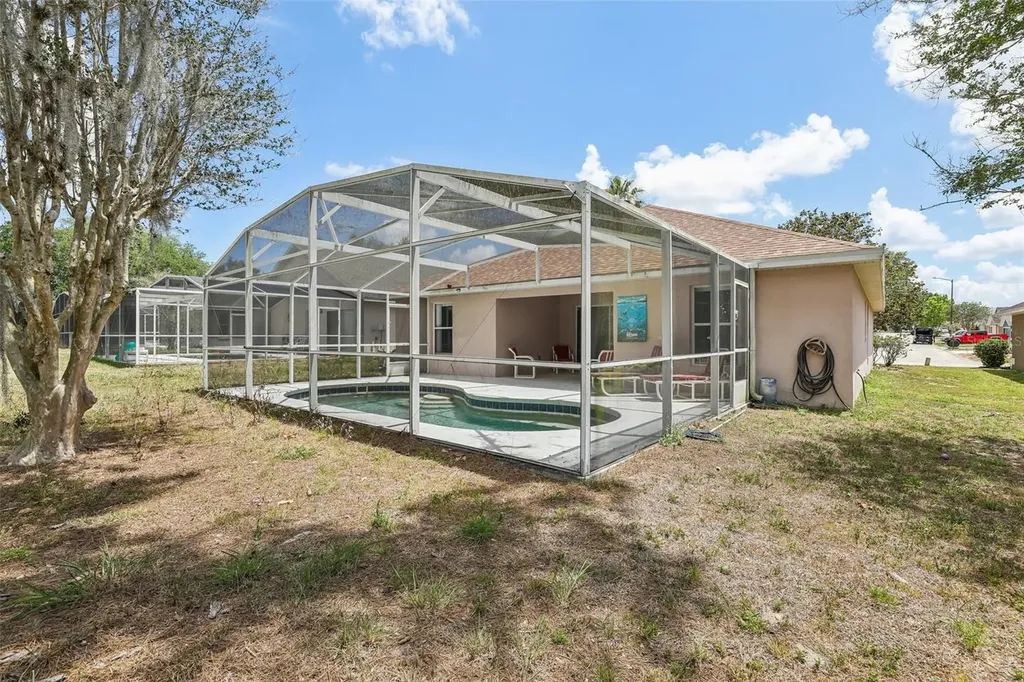 536 Pine Cone Drive Davenport FL 33897