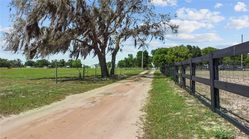 9650 Cockatoo Lane Groveland FL 34736