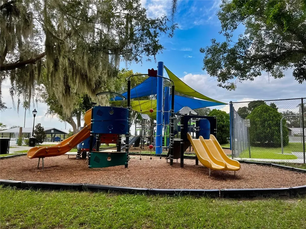 9650 Cockatoo Lane Groveland FL 34736