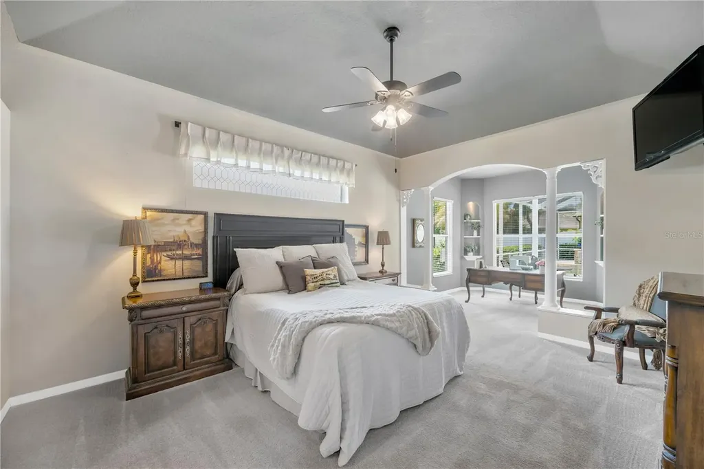 4315 Faircourt Drive Valrico FL 33596