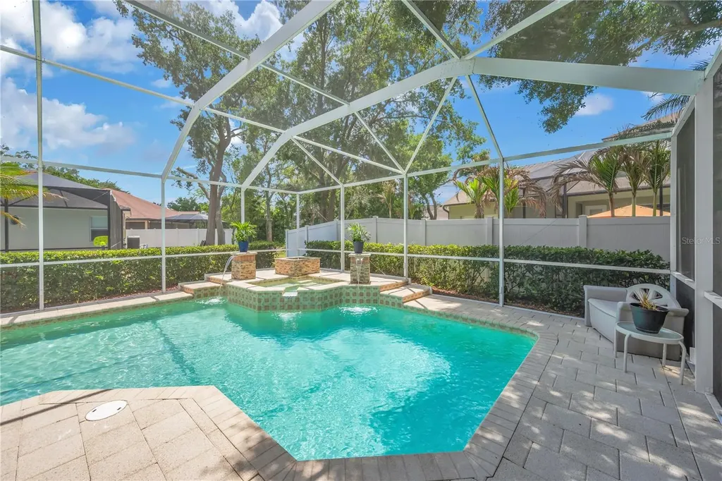 4315 Faircourt Drive Valrico FL 33596