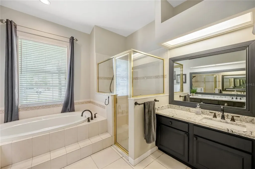 4315 Faircourt Drive Valrico FL 33596