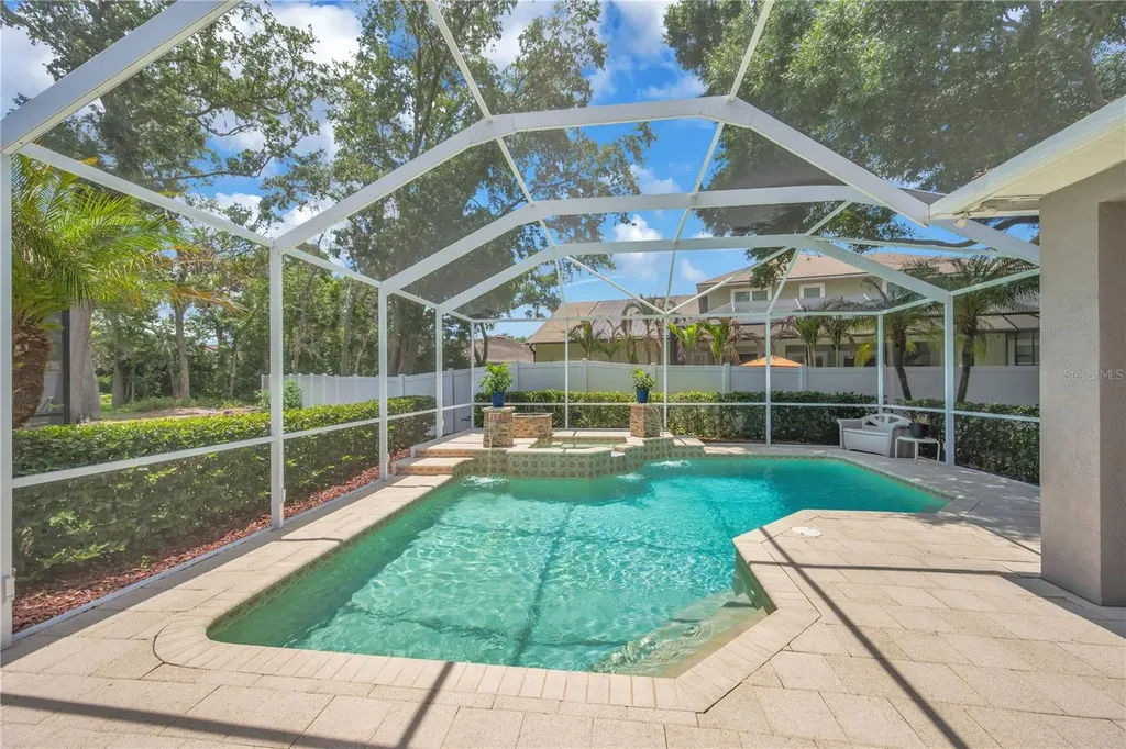 4315 Faircourt Drive Valrico FL 33596